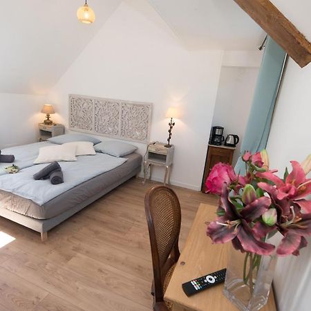 Bed and Breakfast L'Echo Des Bois Lyons-la-Forêt Esterno foto
