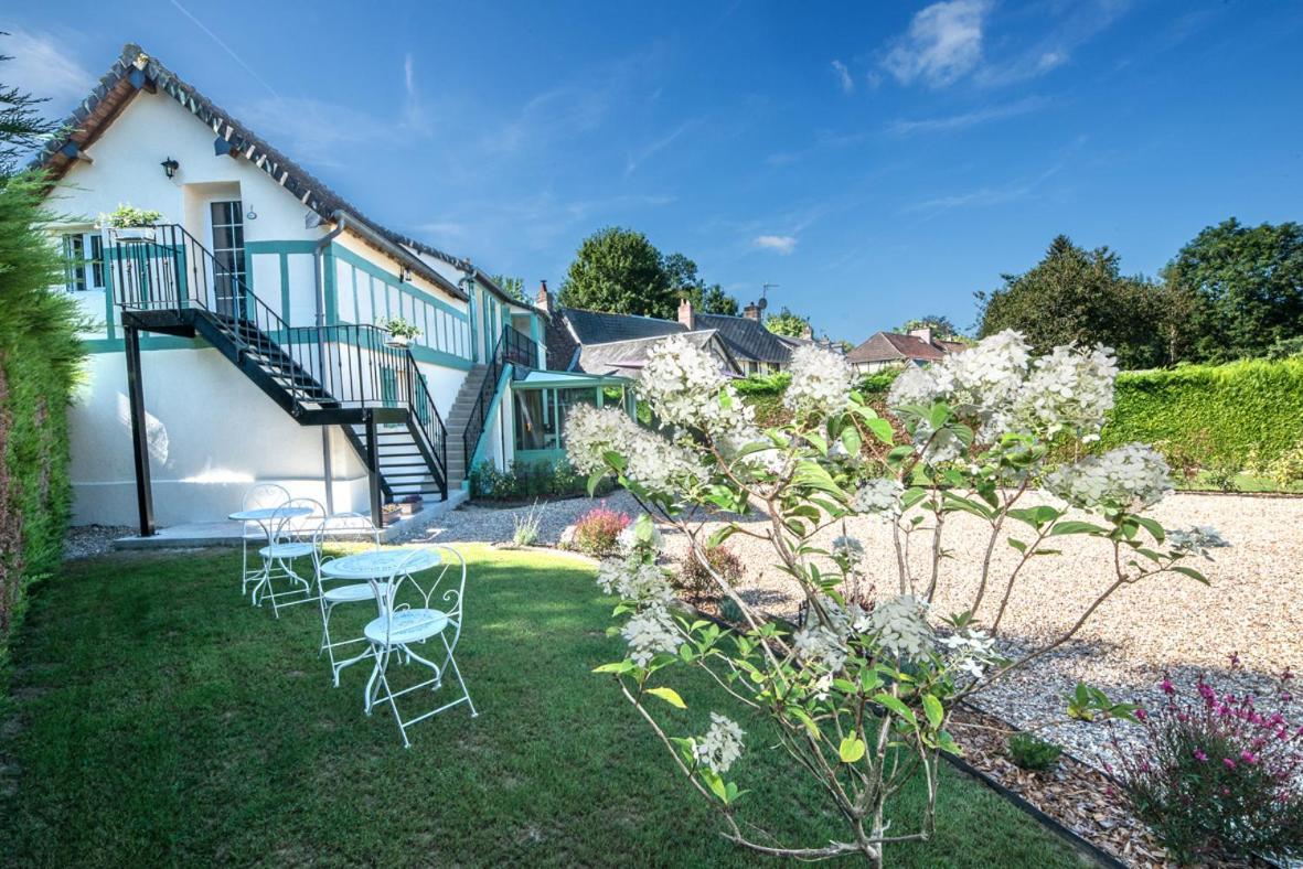 Bed and Breakfast L'Echo Des Bois Lyons-la-Forêt Esterno foto